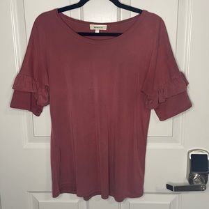 Very soft shirt with cute sleeve details